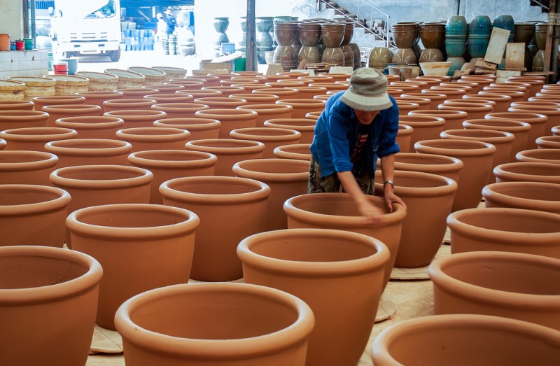 Làng nghề gốm sứ truyền thống ở Lái Thiêu