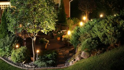 Top mẫu đèn sân vườn đẹp, được ưa chuộng nhất